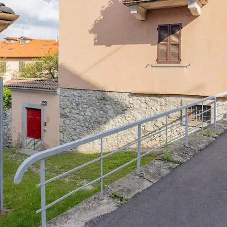 Ca Dei Brenta - Garden - - Сан-Феделе-Интельви