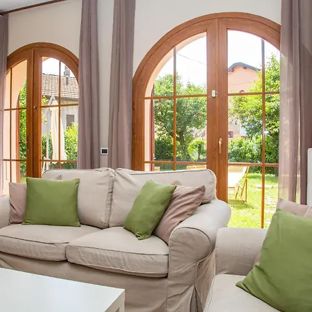 Ca Dei Brenta - Garden - - Апартаменты Сан-Феделе-Интельви