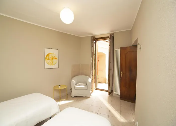 شقة Contempora - Ca Dei Brenta - Garden - Valle Intelvi - Como